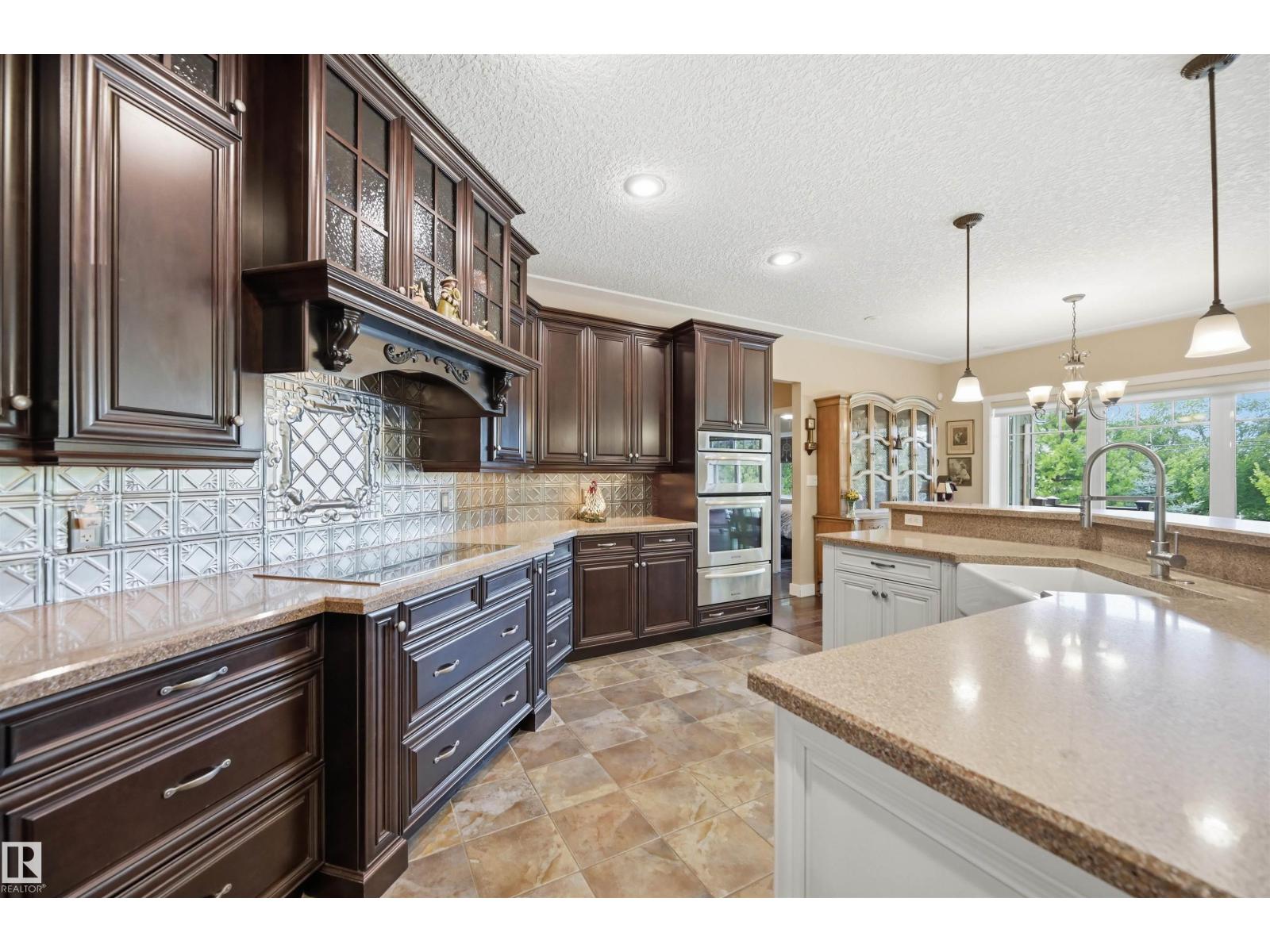 13 SYLVAN DR - 10