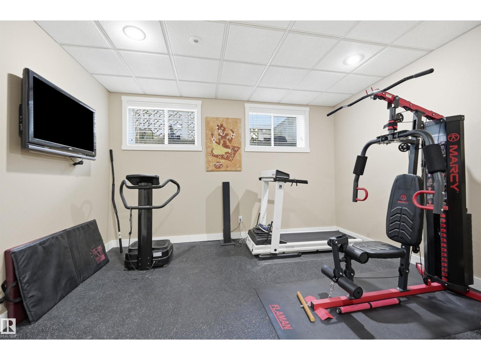 13 SYLVAN DR - 31
