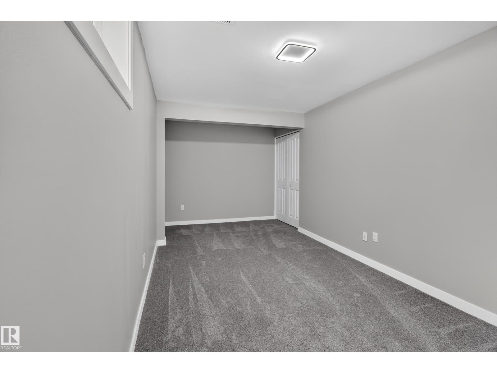 7108 90 AV NW - Image 44
