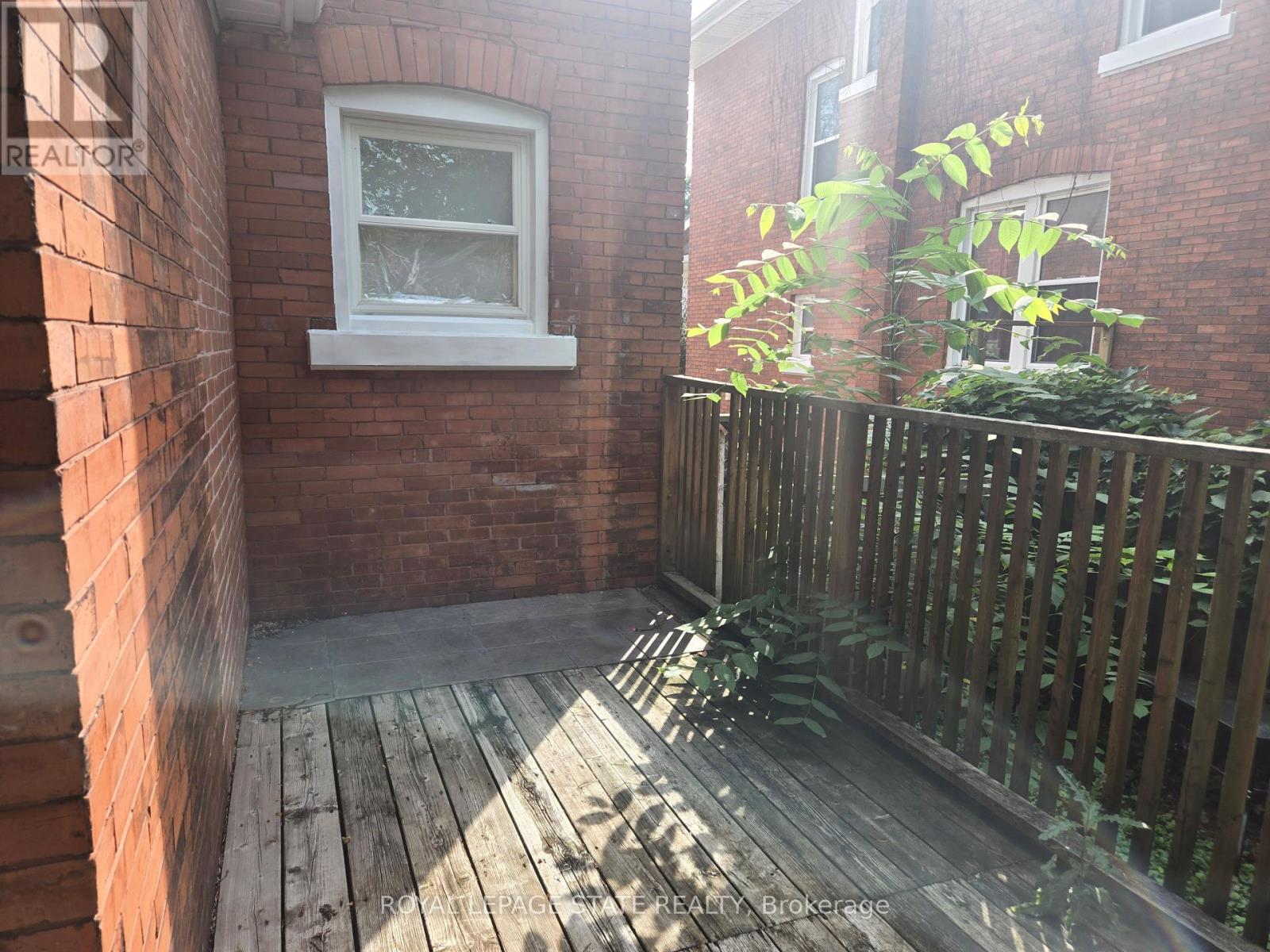 40 LYNNWOOD AVENUE - Image 24