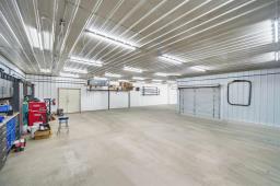 39021 Mile 72n Highway, Beausejour, MB R0E0C0 Photo 36