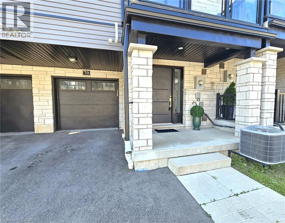 51 SPARROW Avenue Unit# 70 — photo 2