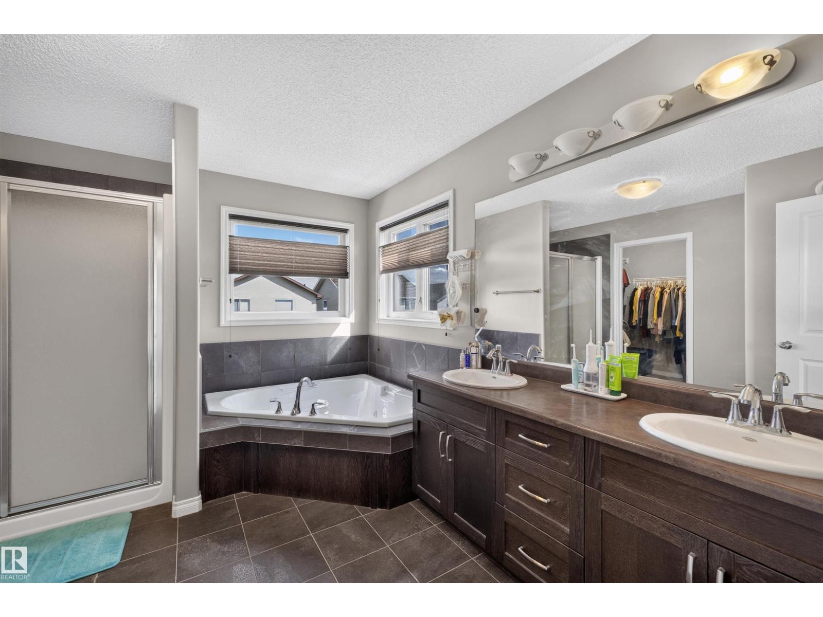 16515 139 ST NW - 23