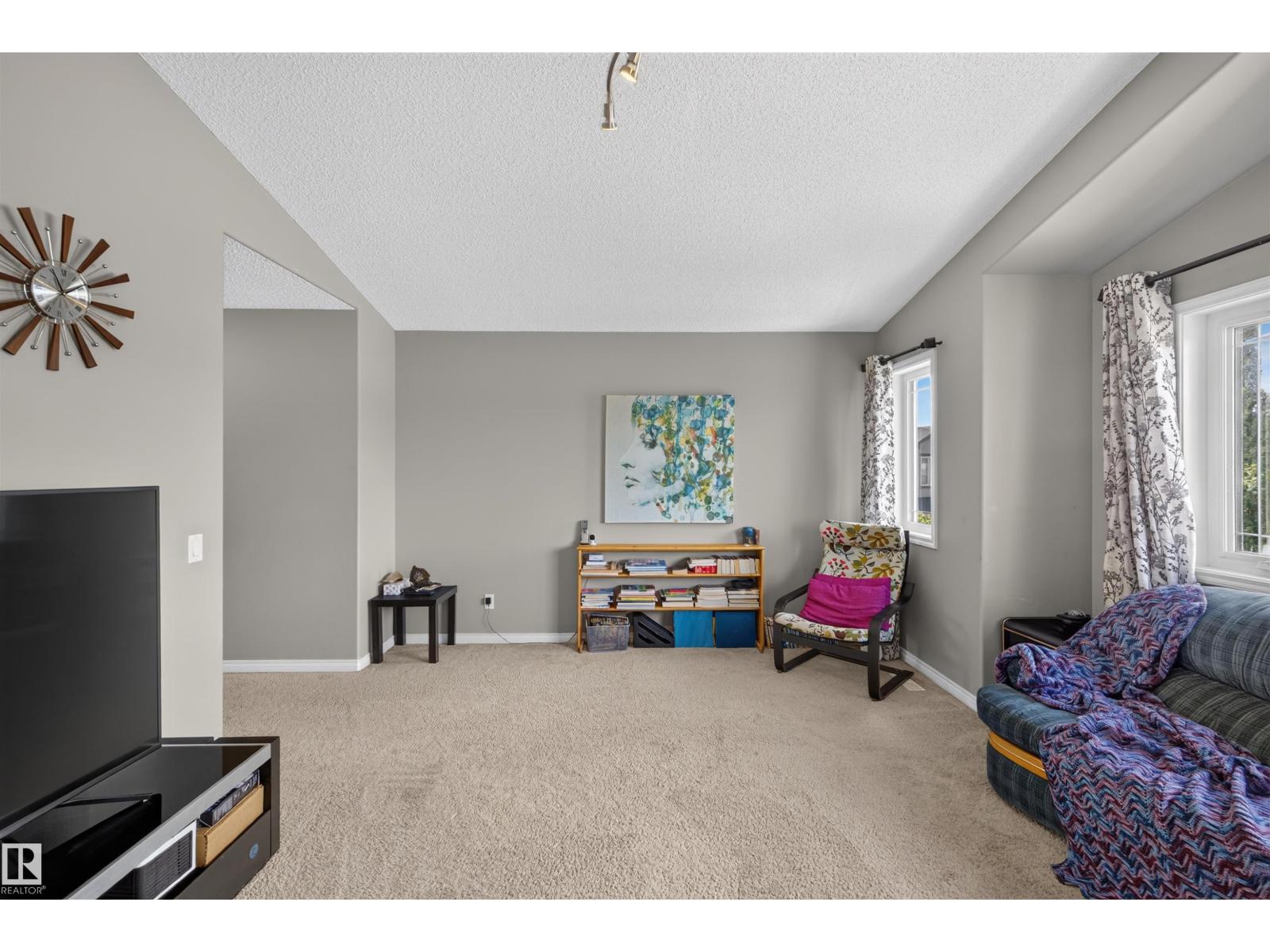 16515 139 ST NW - 32