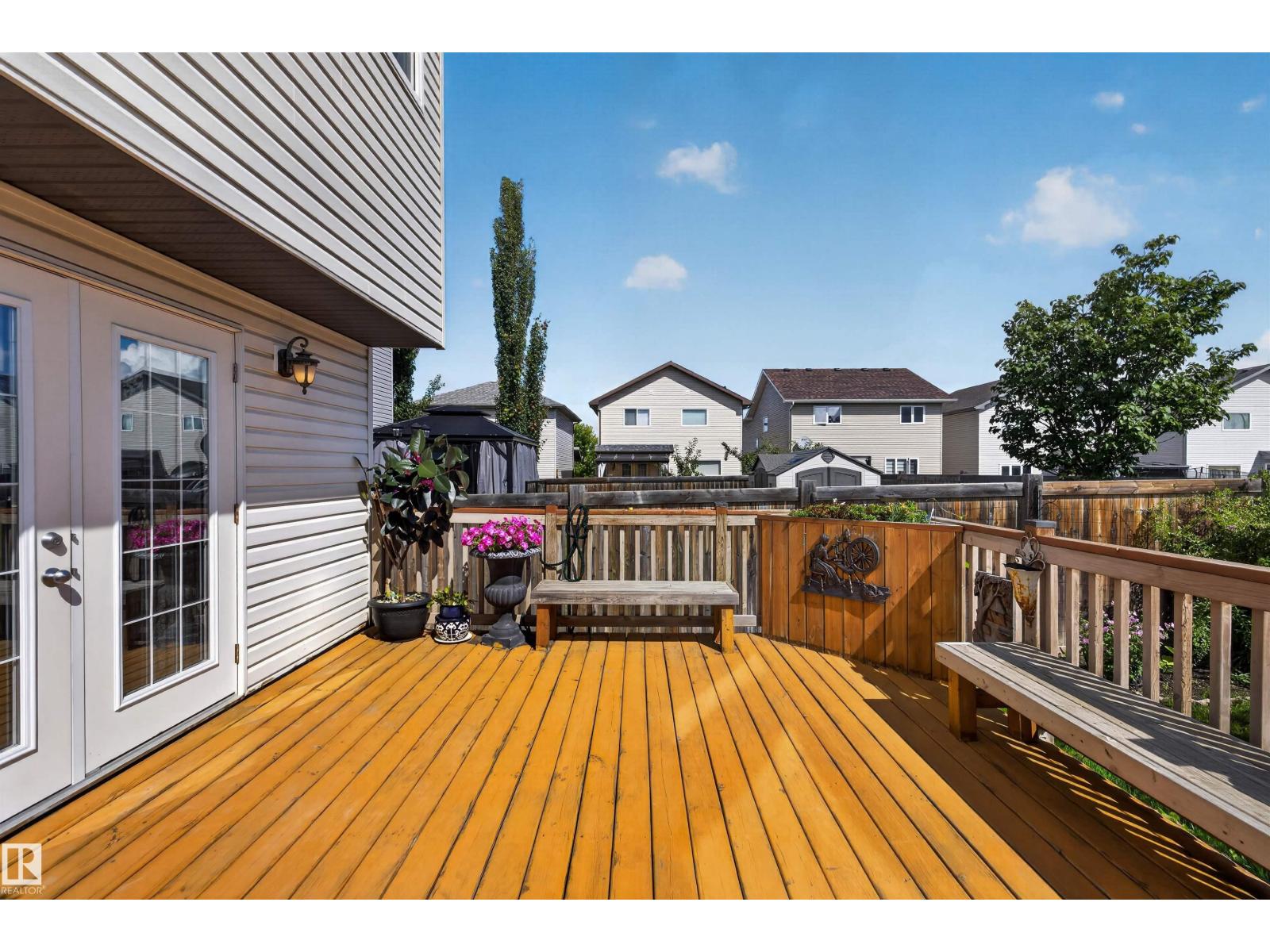 16515 139 ST NW - 33