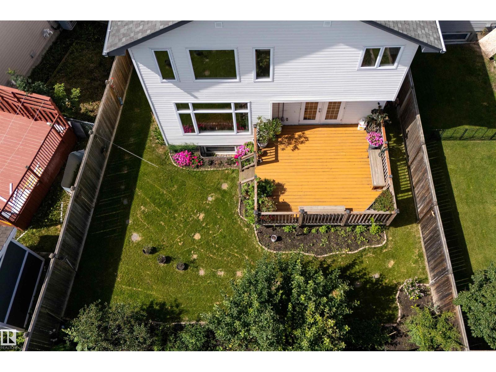 16515 139 ST NW - 37