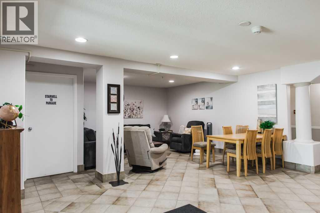 #108A 9111 104 Avenue - 28