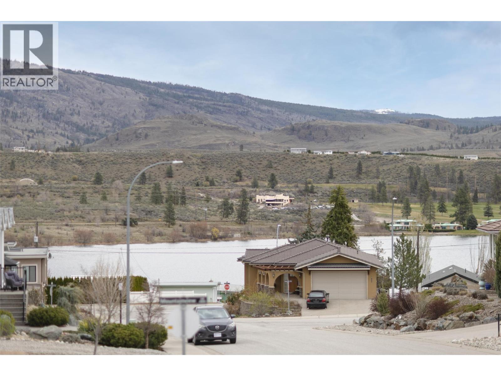 397 Chardonnay Avenue, Oliver