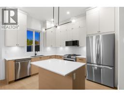 397 Chardonnay Avenue, Oliver, BC V0H1T4 Photo 17