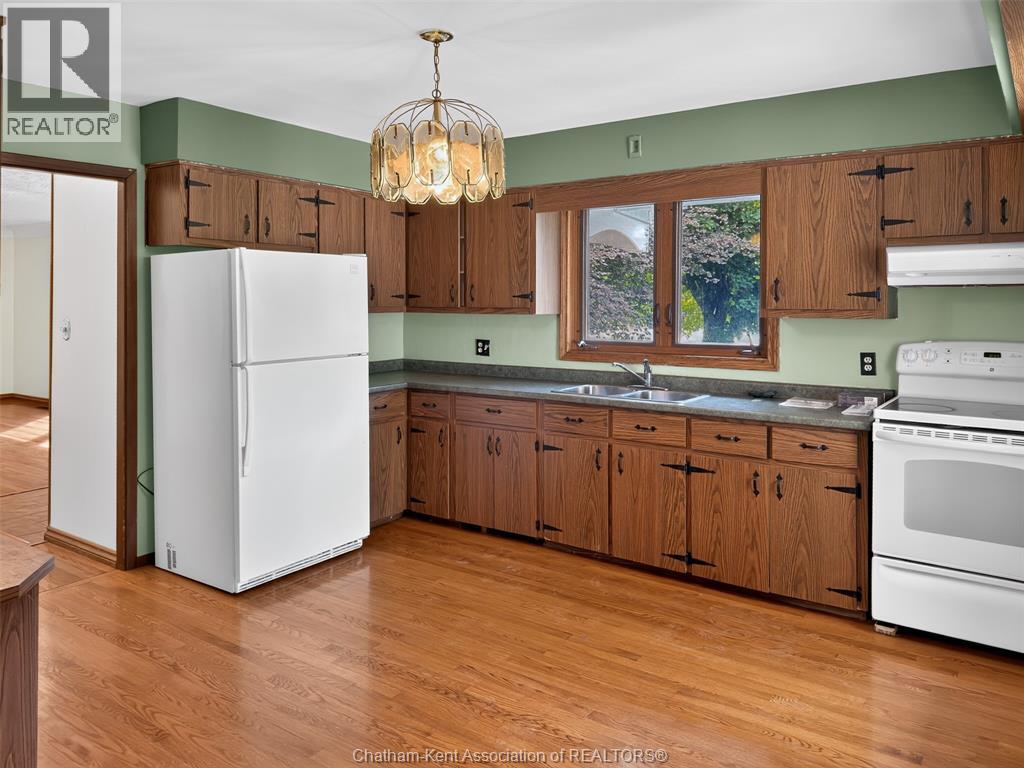 10156 Longwoods ROAD - 14