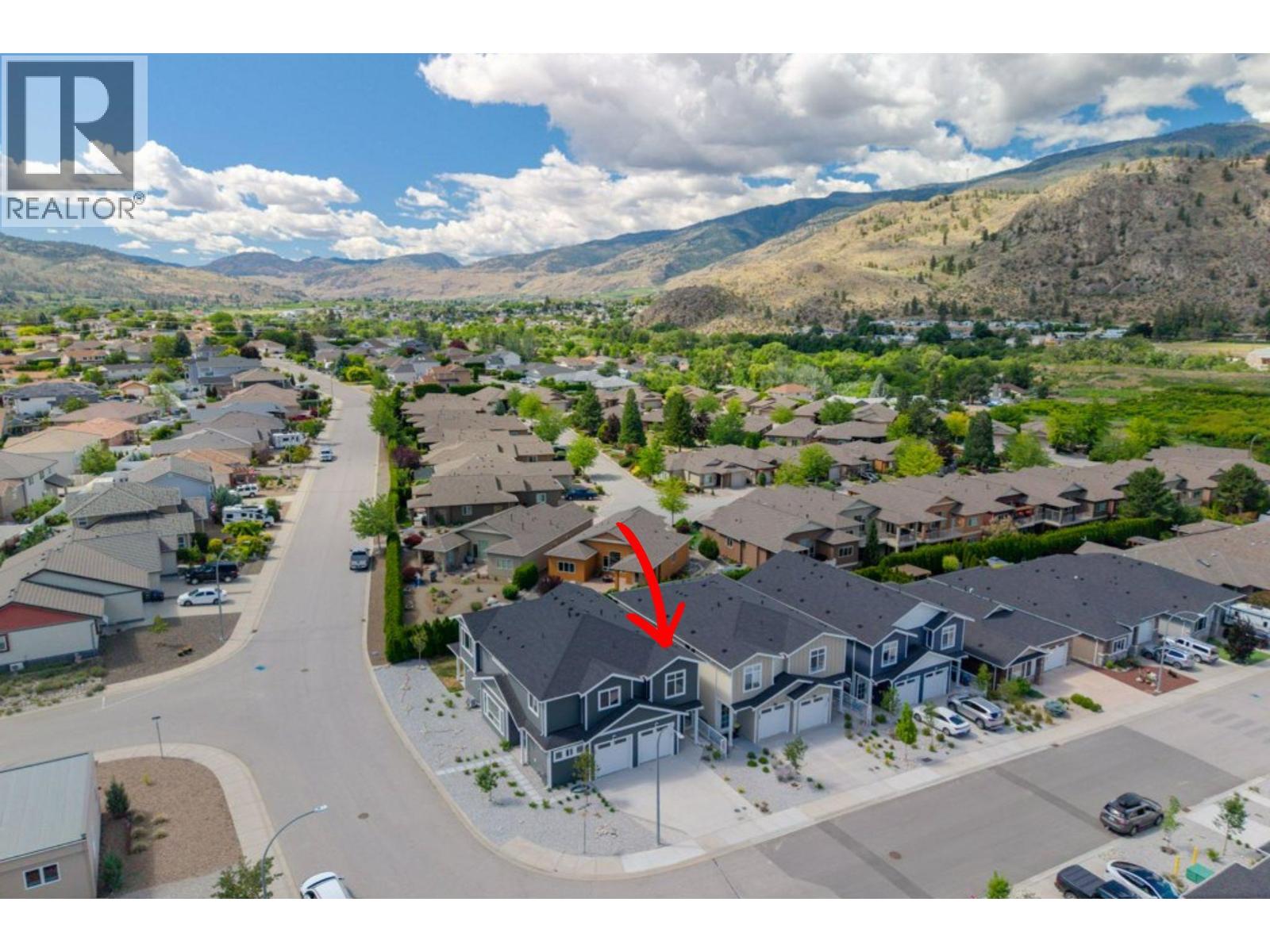 395 Chardonnay Avenue, Oliver