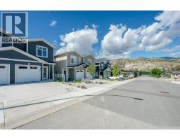 395 Chardonnay Avenue, Oliver, BC V0H1T4 Photo 43