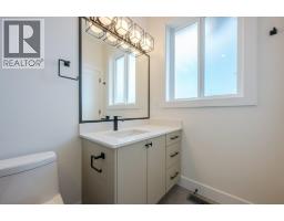 395 Chardonnay Avenue, Oliver, BC V0H1T4 Photo 30