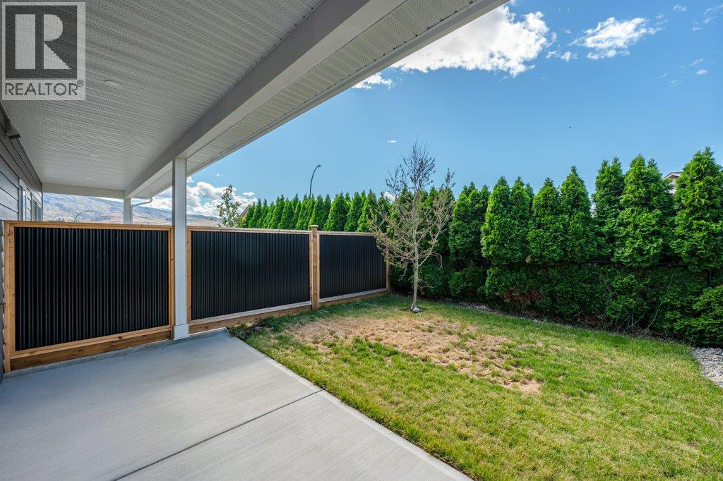 395 Chardonnay Avenue, Oliver