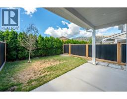 395 Chardonnay Avenue, Oliver, BC V0H1T4 Photo 17