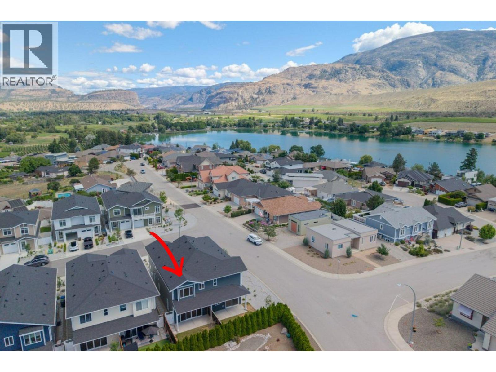 395 Chardonnay Avenue, Oliver