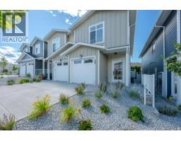  387 Chardonnay Avenue, Oliver