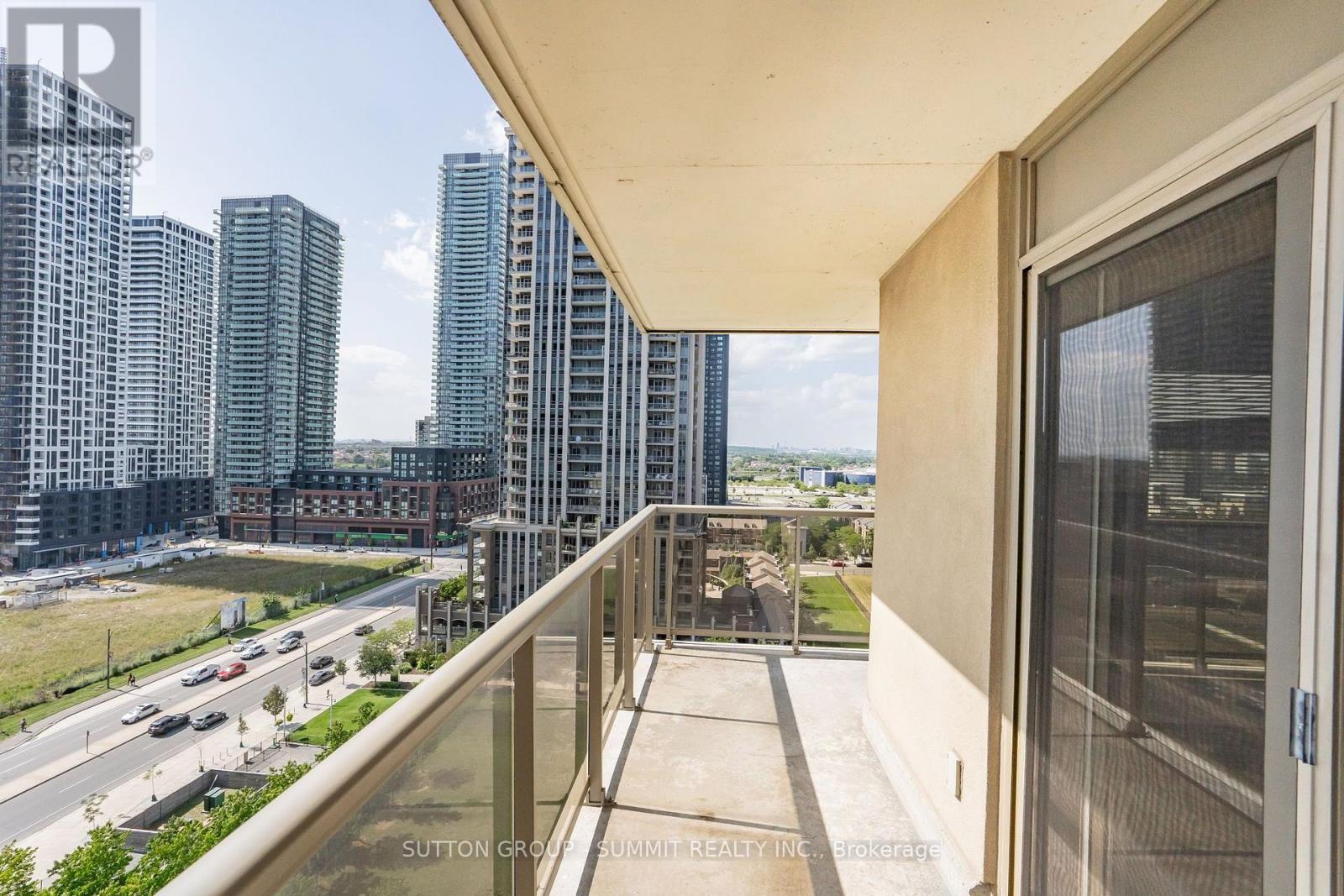 #1505 350 PRINCESS ROYAL DRIVE - Image 37