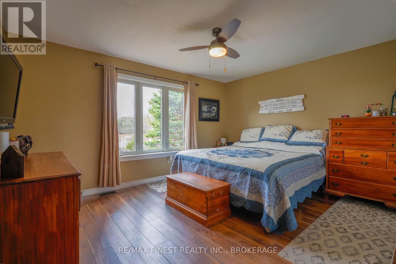 23 CREIGHTON DRIVE - Image 12