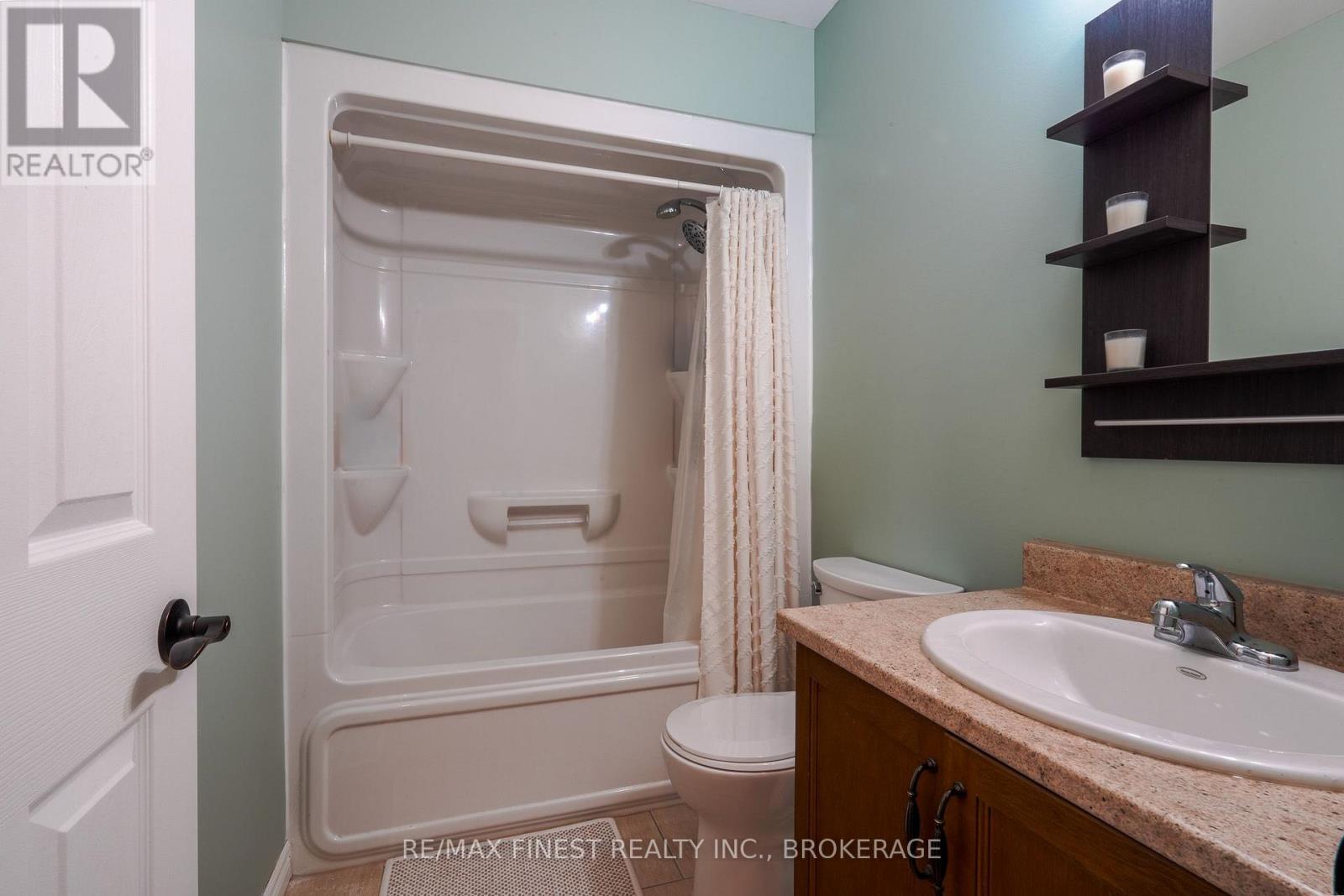 23 CREIGHTON DRIVE - Image 7
