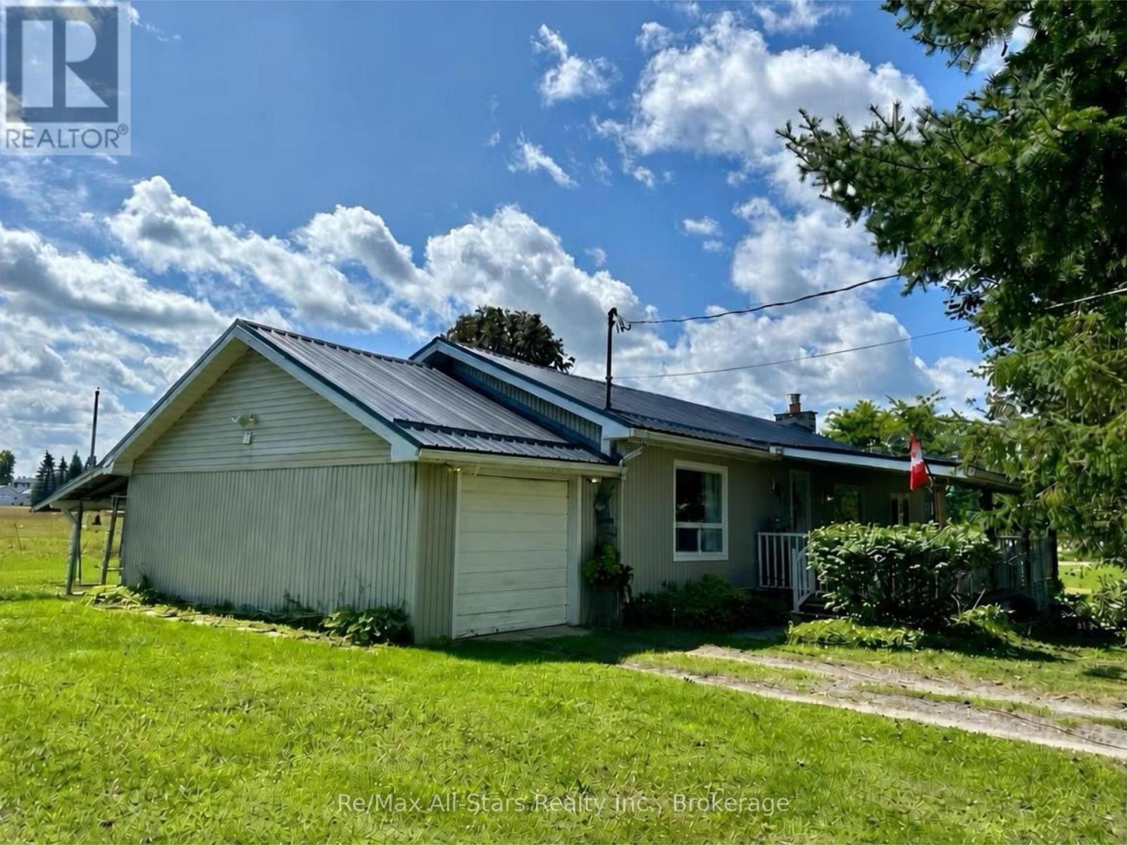 4 WARNICA DRIVE - Image 31