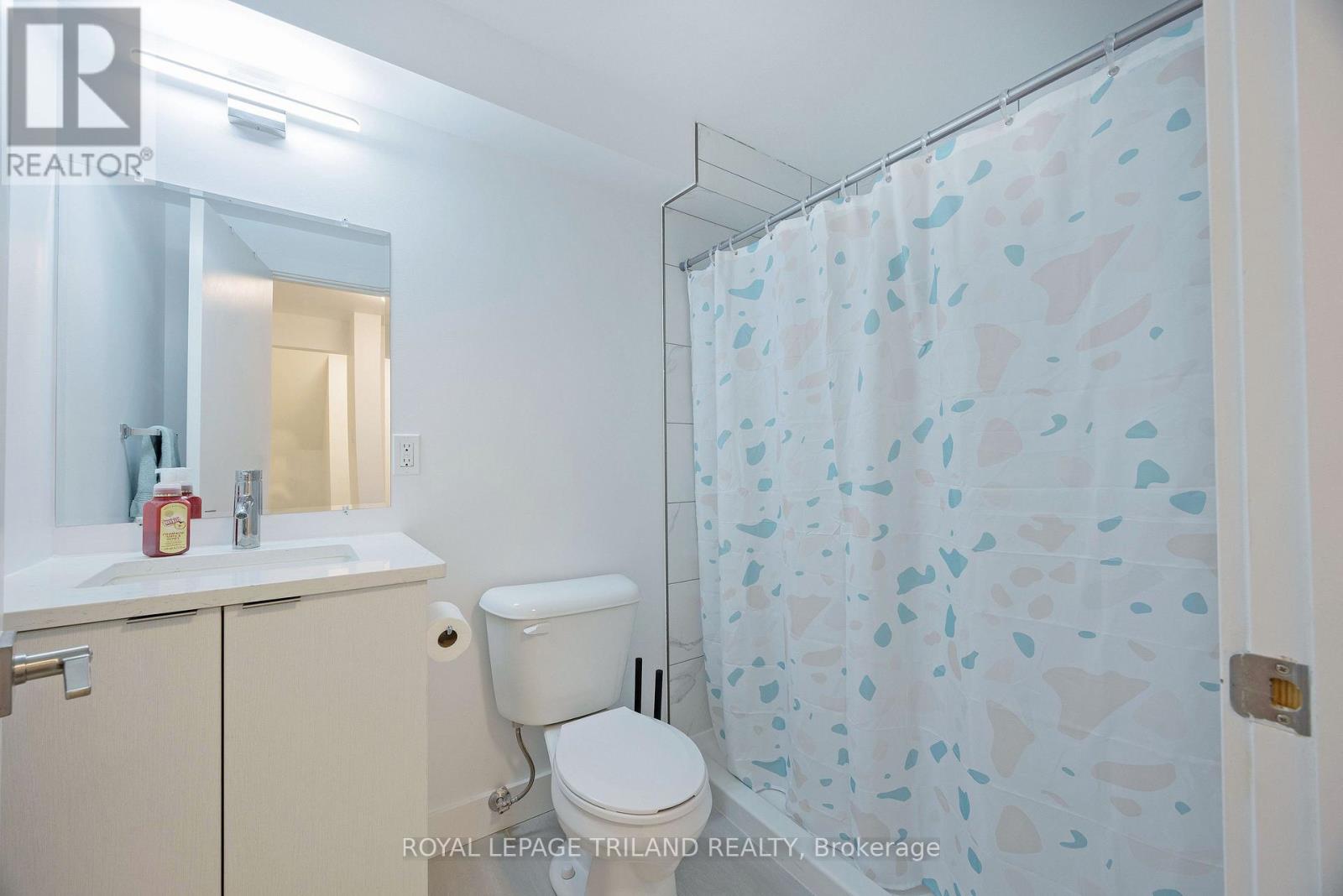 #26 105 ANDOVER DRIVE - Image 31