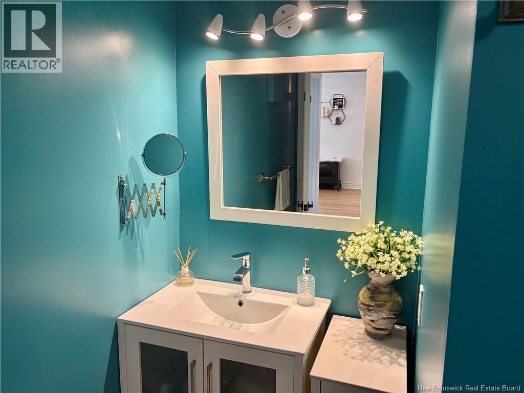 #4 331 McLaughlin Drive - Image 25