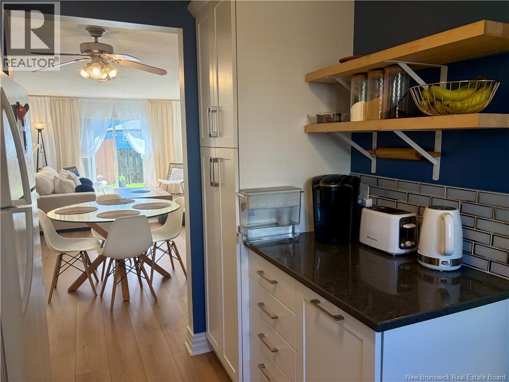#4 331 McLaughlin Drive - Image 8