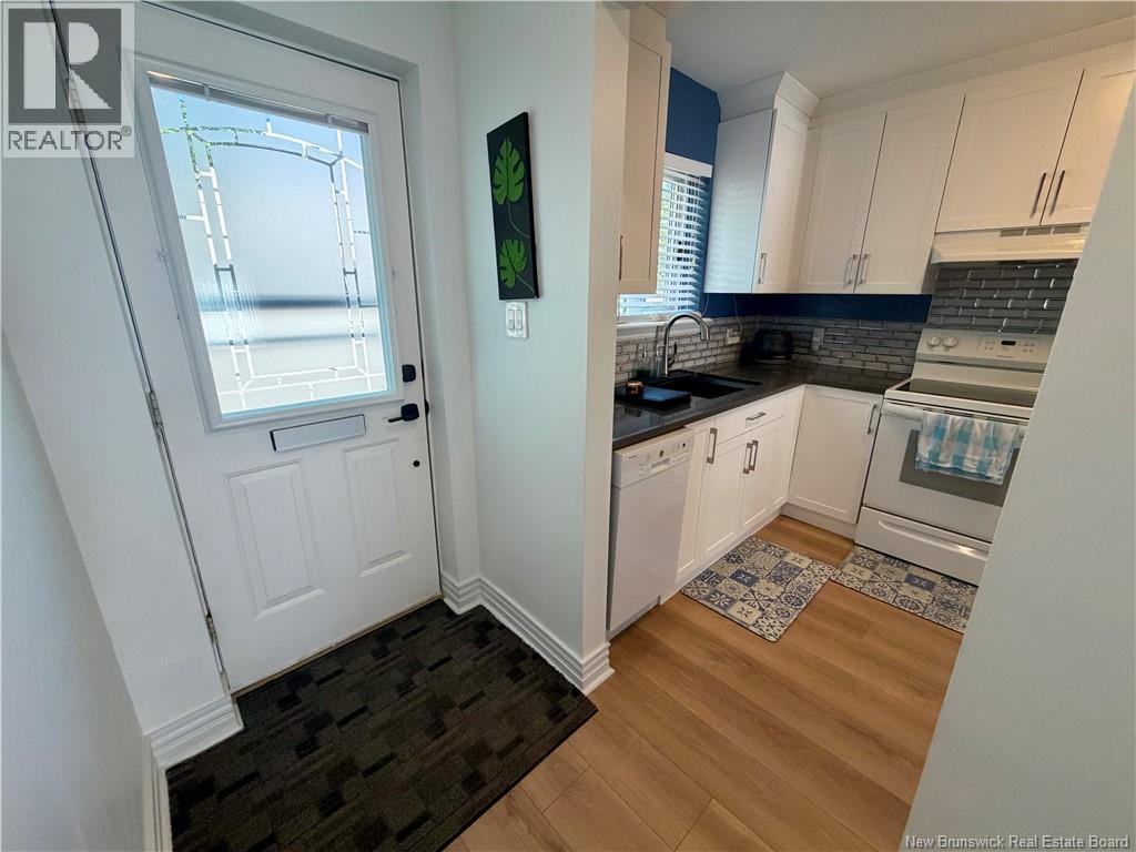 #4 331 McLaughlin Drive - Image 16