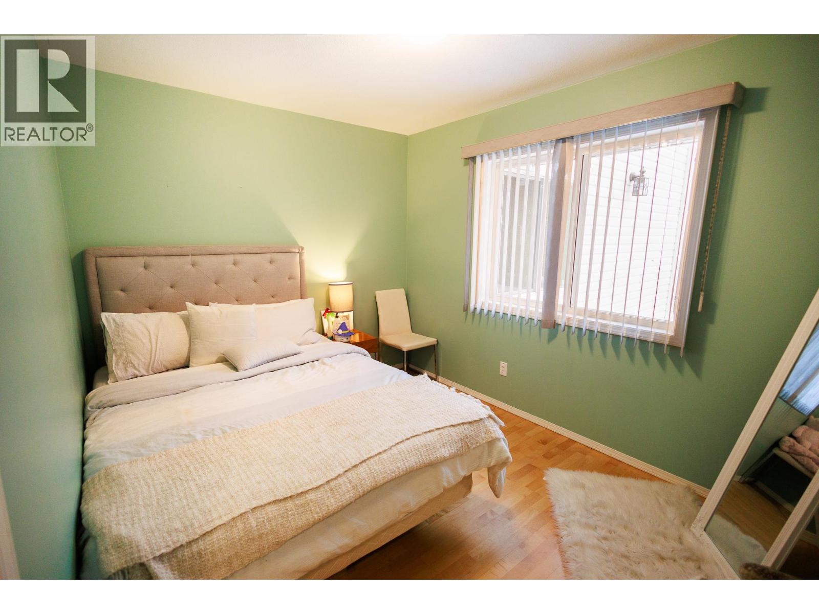 5418 MCCONNELL Crescent, Terrace