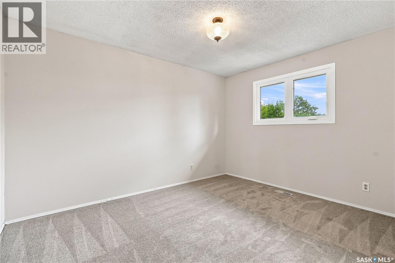 225 Clearwater COURT - 41
