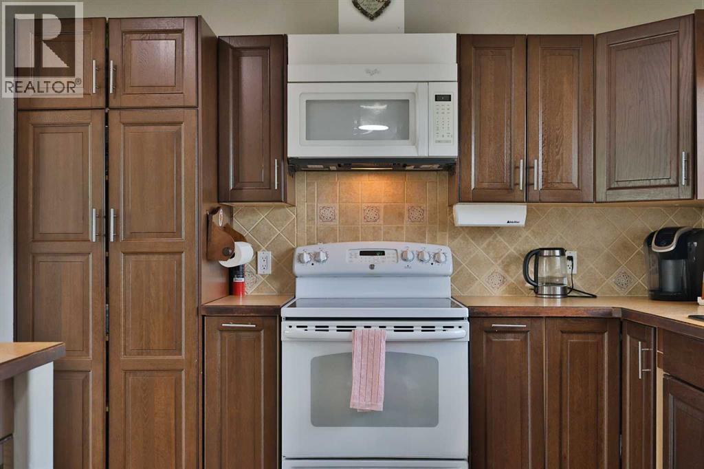 229 2A Street - Image 12