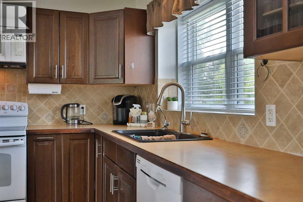 229 2A Street - Image 11