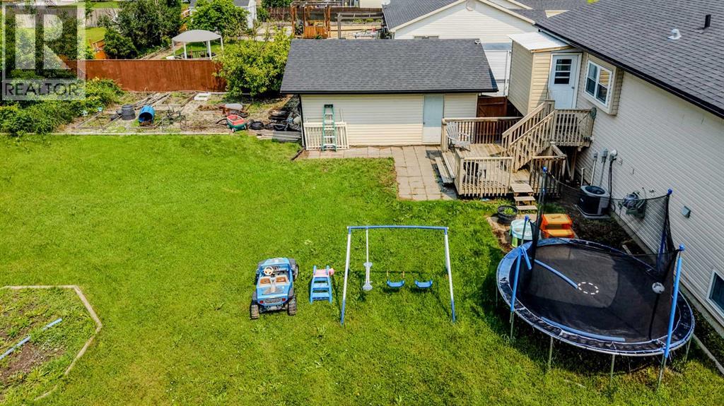229 2A Street - Image 39