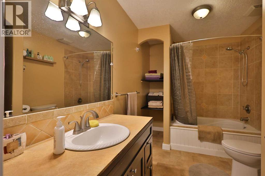229 2A Street - Image 23