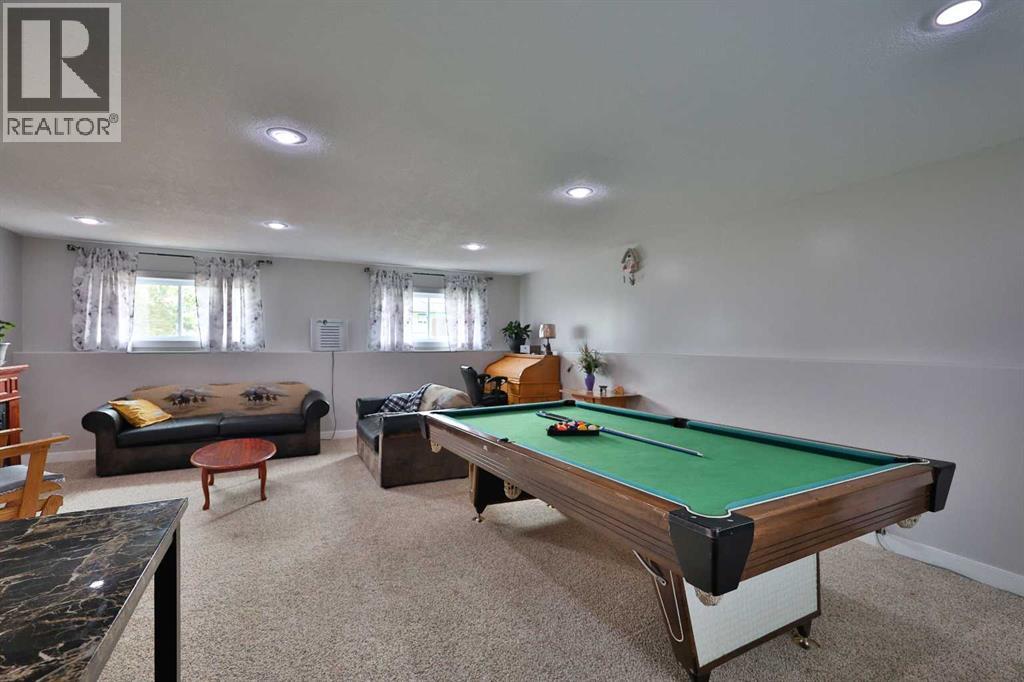 229 2A Street - Image 27