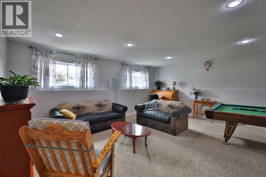 229 2A Street - Image 25