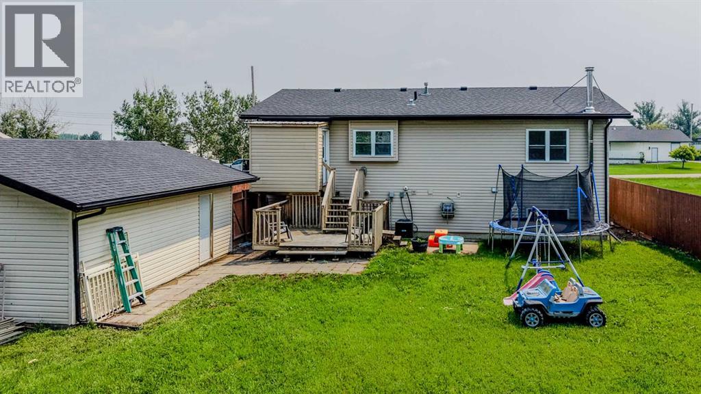 229 2A Street - Image 37
