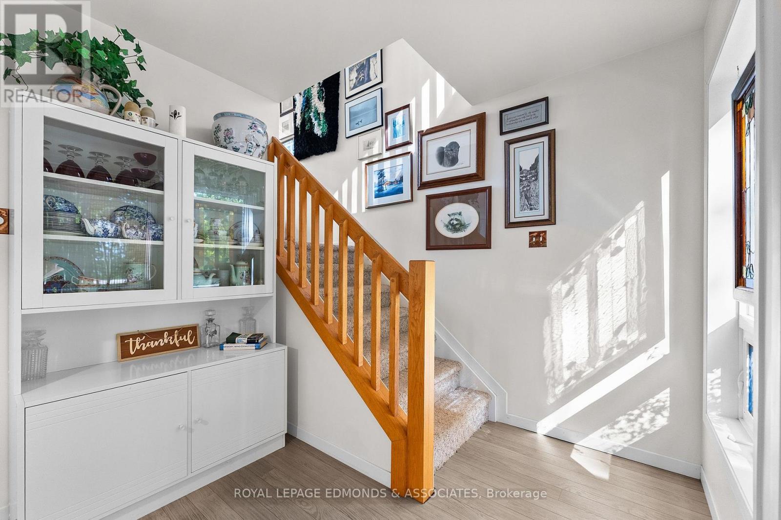 117 BLUE DANUBE WAY - Image 23