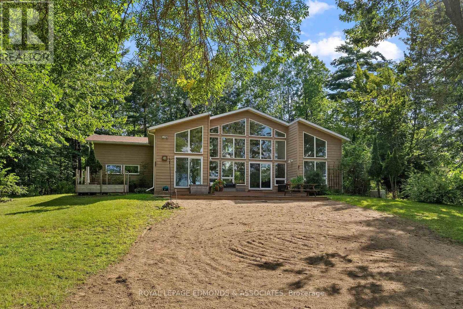 117 BLUE DANUBE WAY - Image 3