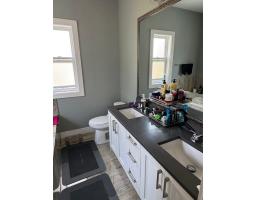 17351 64a Avenue, Surrey, BC V3S0P5 Photo 12