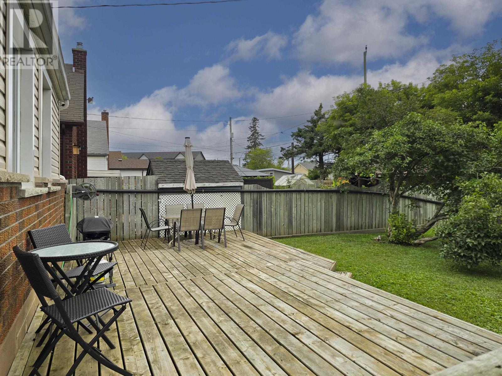 2035 Hamilton AVE - 44