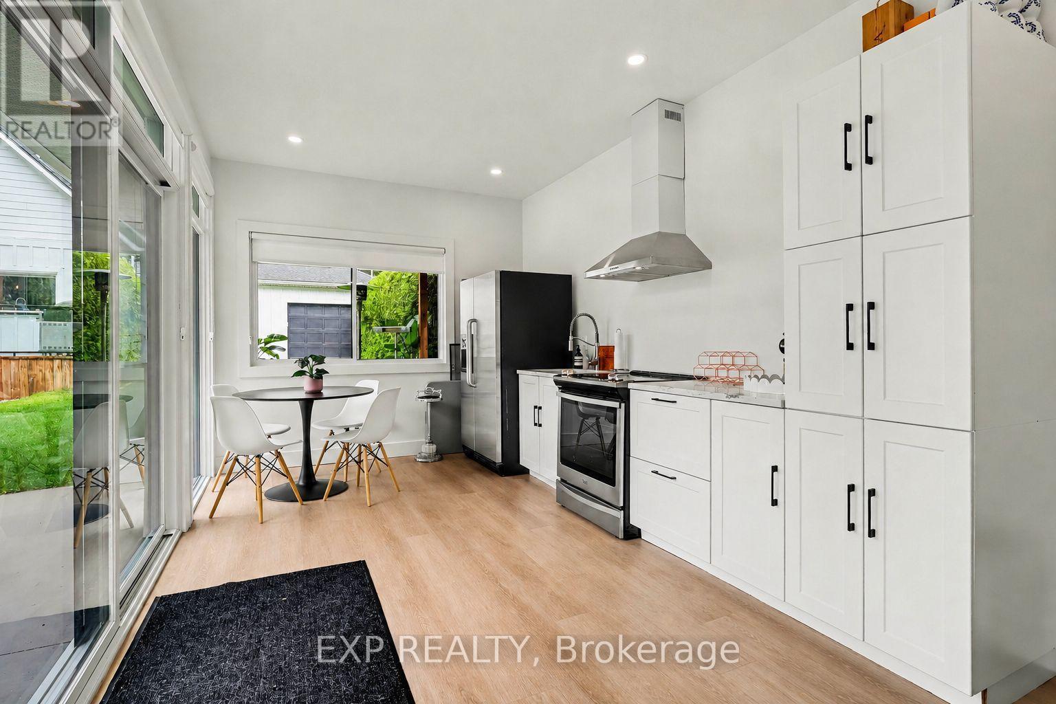 40 EPWORTH AVENUE - 36