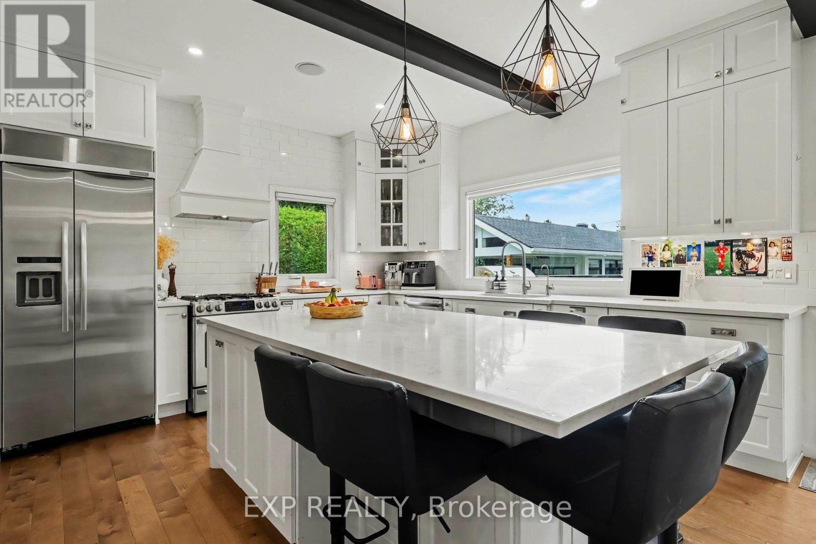 40 EPWORTH AVENUE - 9
