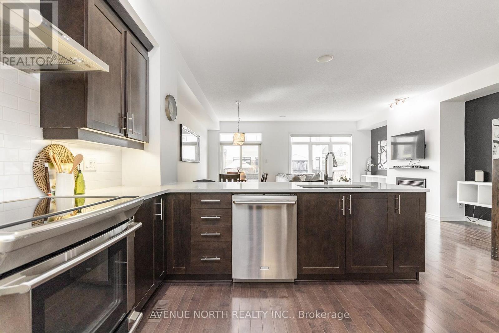 345 COOKS MILL CRESCENT - 10