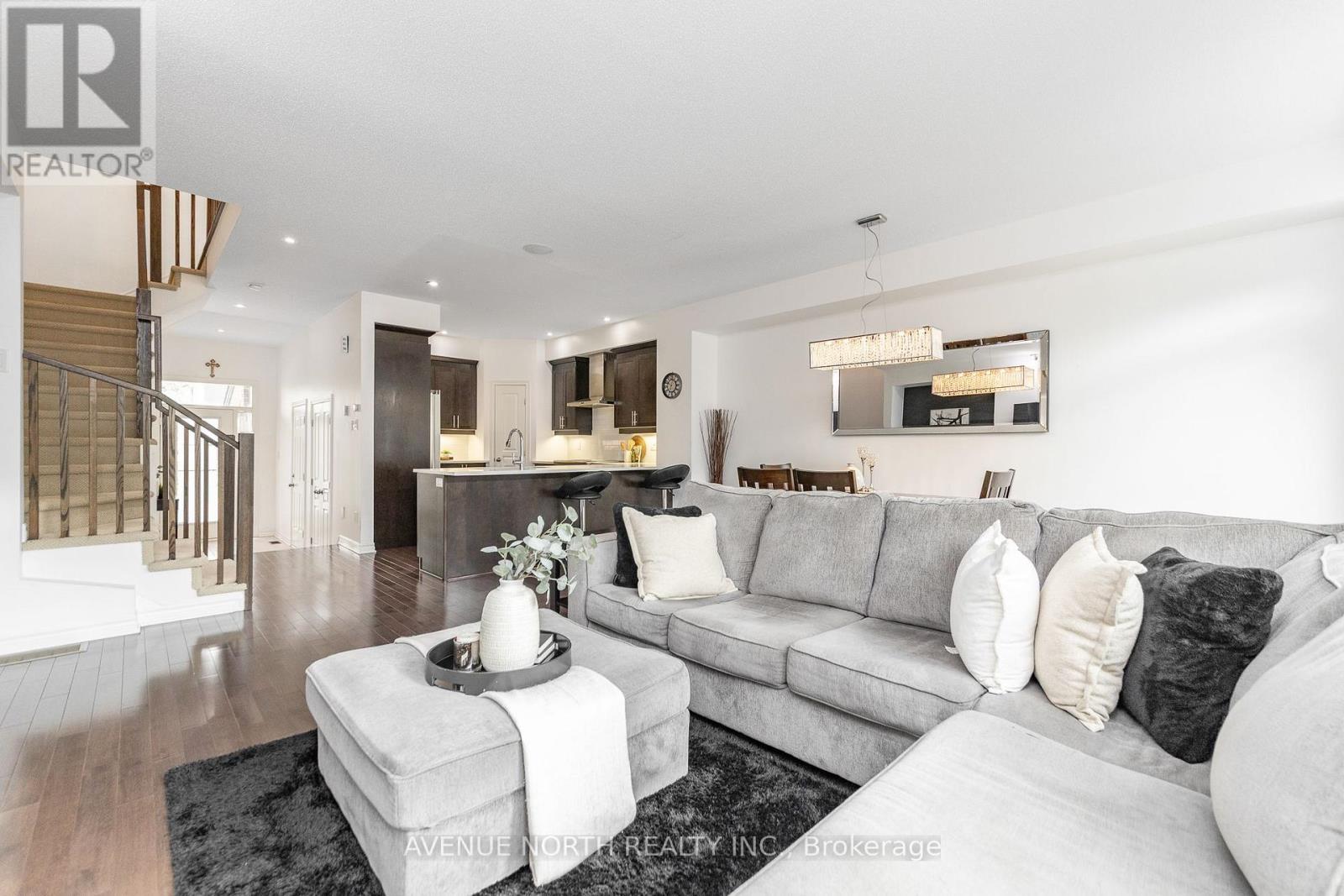 345 COOKS MILL CRESCENT - Image 21