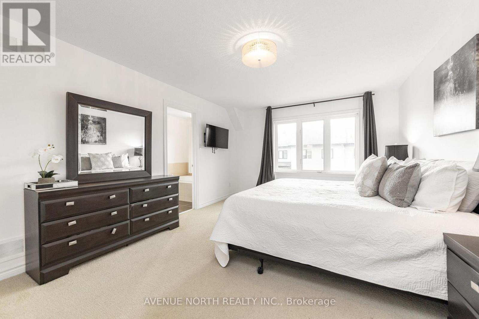 345 COOKS MILL CRESCENT - 28