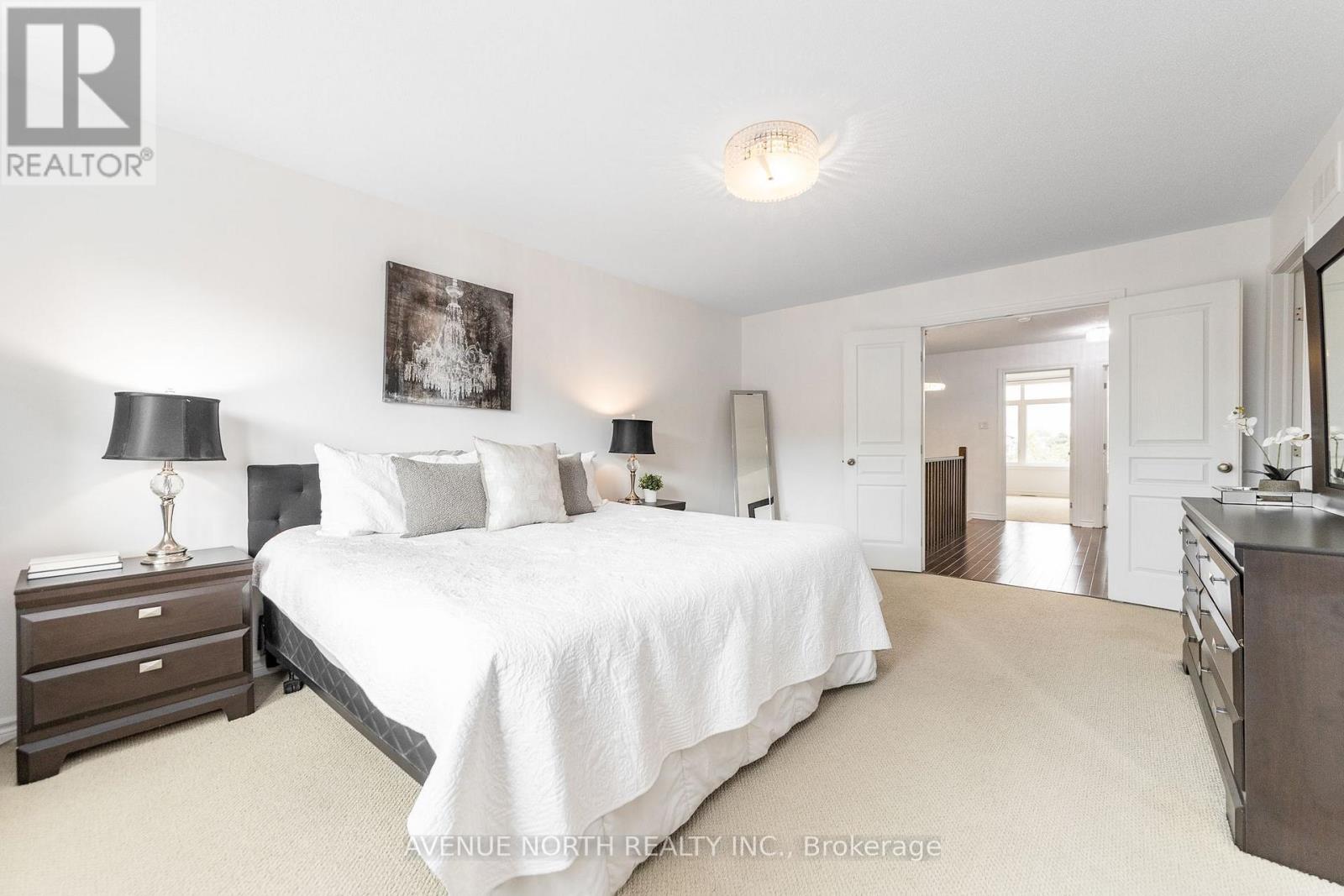 345 COOKS MILL CRESCENT - Image 29