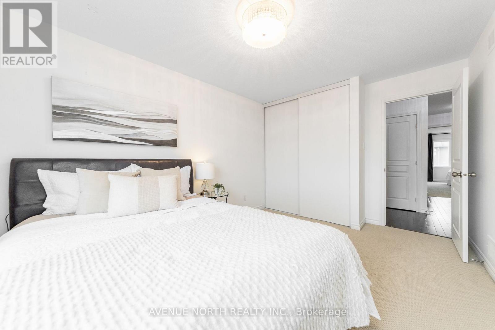 345 COOKS MILL CRESCENT - 36