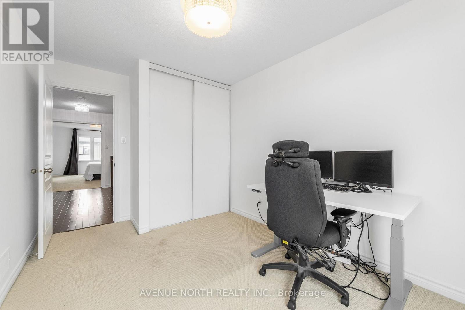 345 COOKS MILL CRESCENT - Image 38